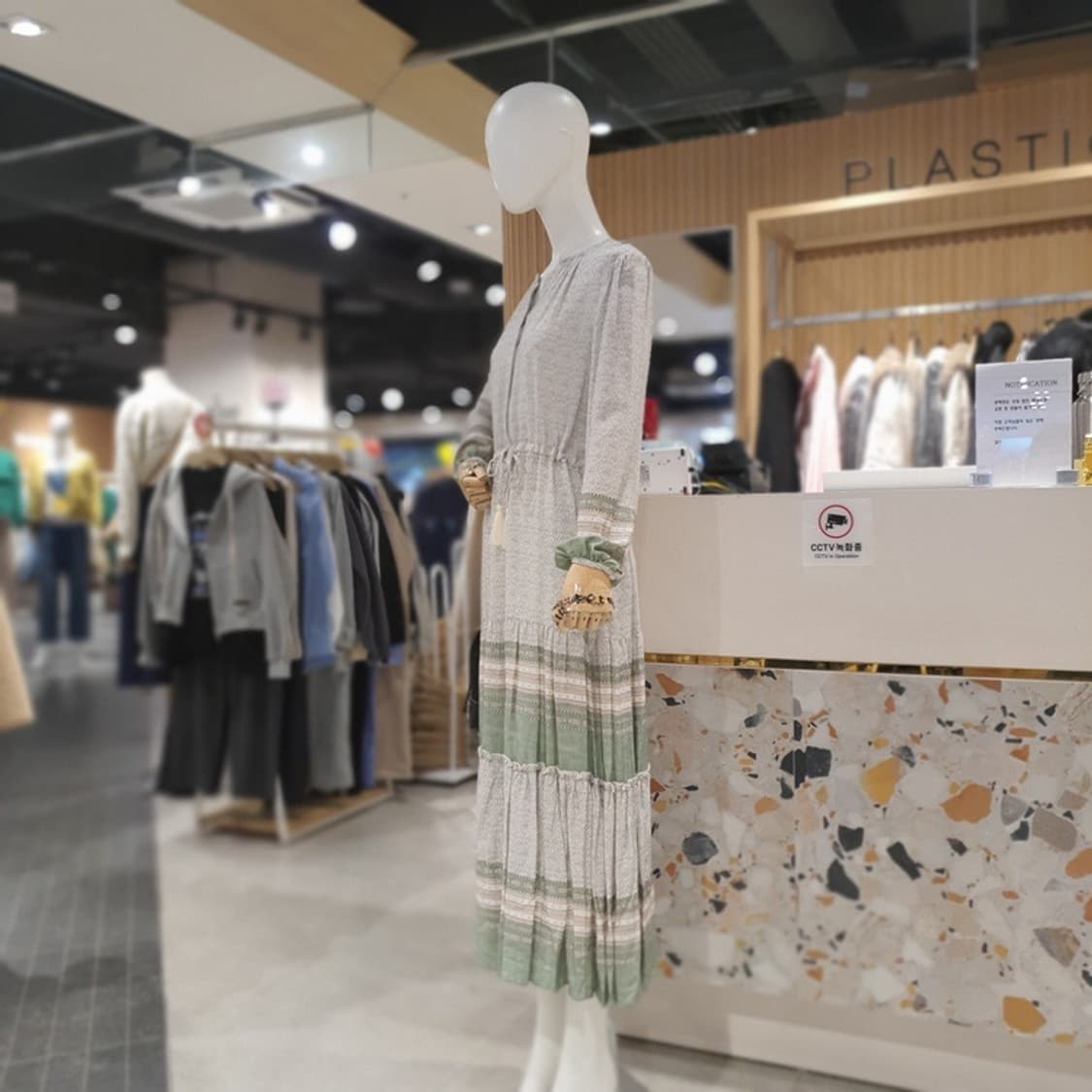 23SS 플라스틱아일랜드 보더 프린트 롱원피스 상품이미지2