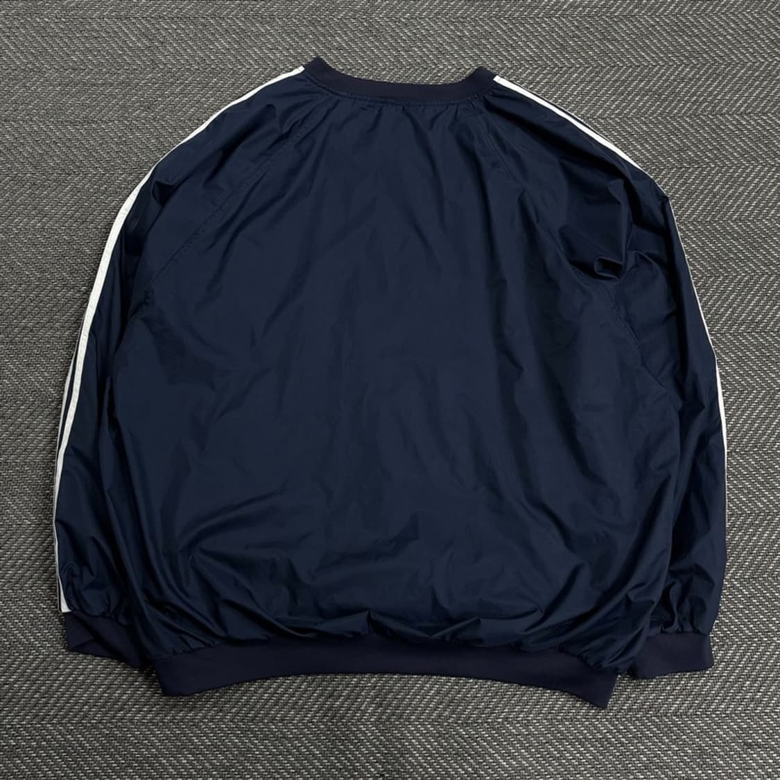 아디다스 삼선 브이넥 풀오버 웜업 V0487 상품이미지2