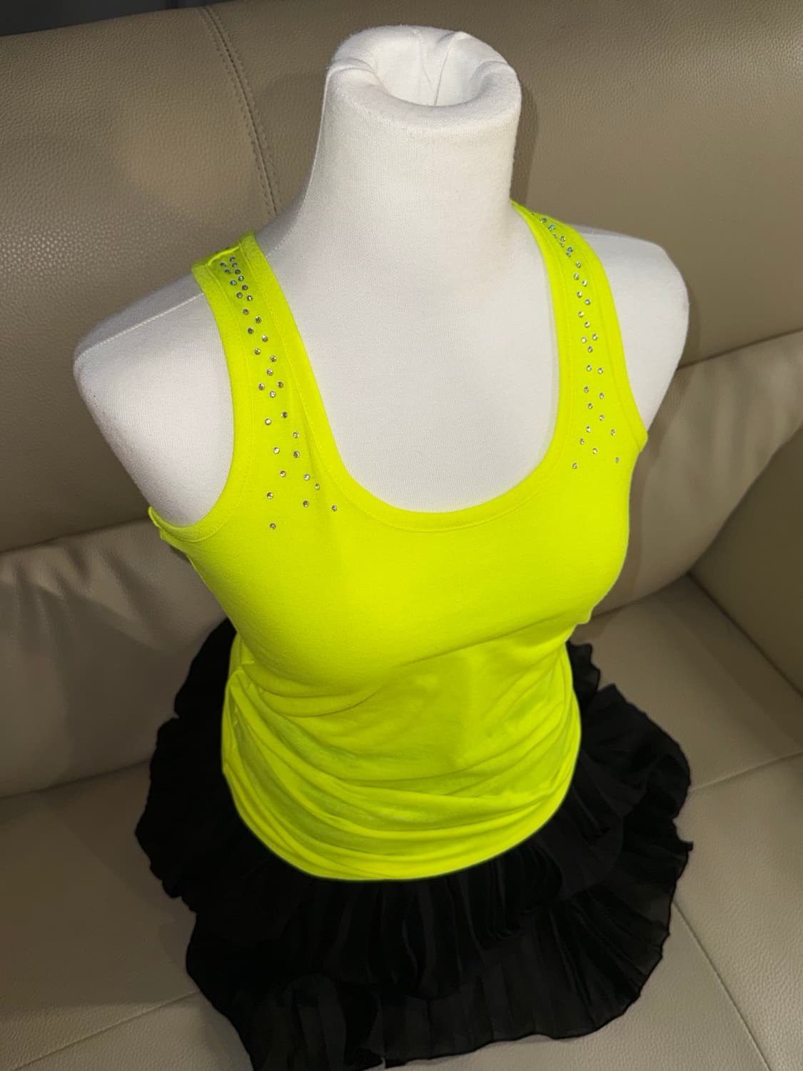 Dig deep cubic detail neon sleeveless 상품이미지2
