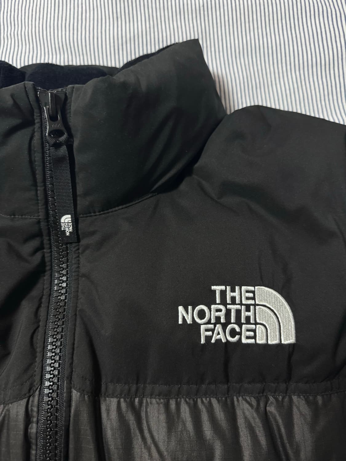 노스페이스 화이트 라벨 노벨티 눕시 RDS 다운 자켓 블랙 상품이미지3