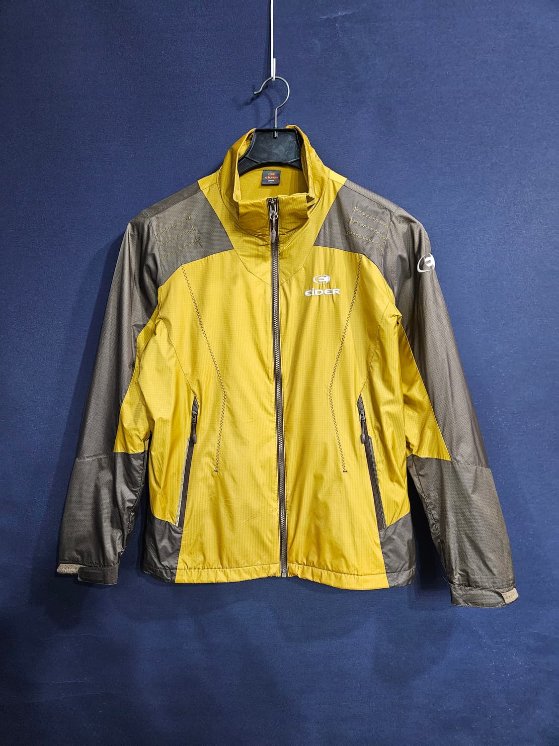 아이더 디펜더 투톤 남성 95 등산복 바람막이 자켓  상품이미지1