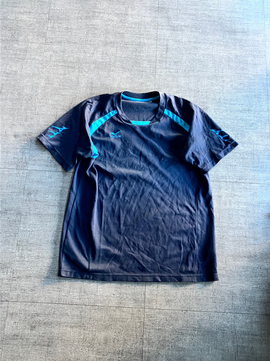 Mizno 미즈노 올드스쿨스트릿 기능성 반팔티셔츠 상품이미지1