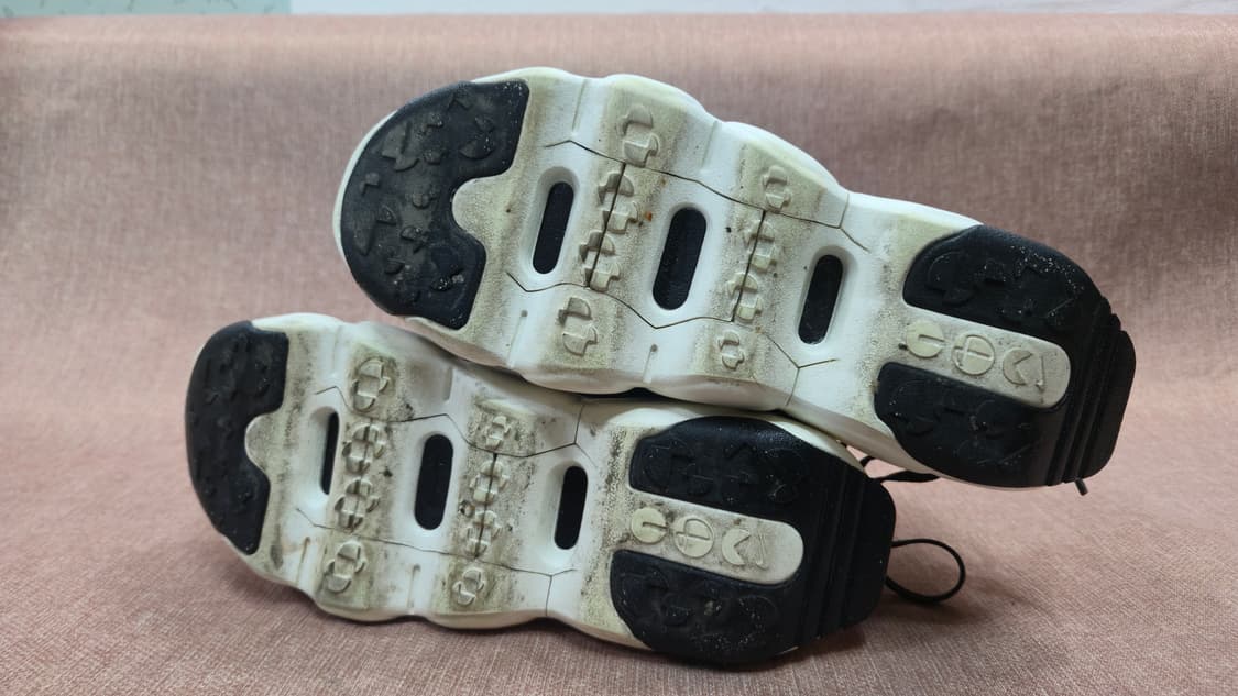 나이키 240mm-  고 플라이이즈 블랙 화이트 상품이미지6