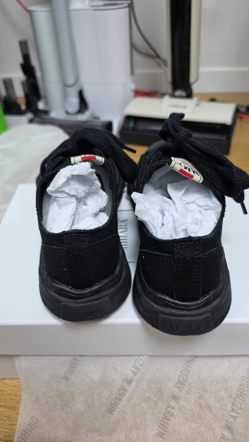 미하라 야스히로 올블랙 43사이즈 새상품 상품이미지2