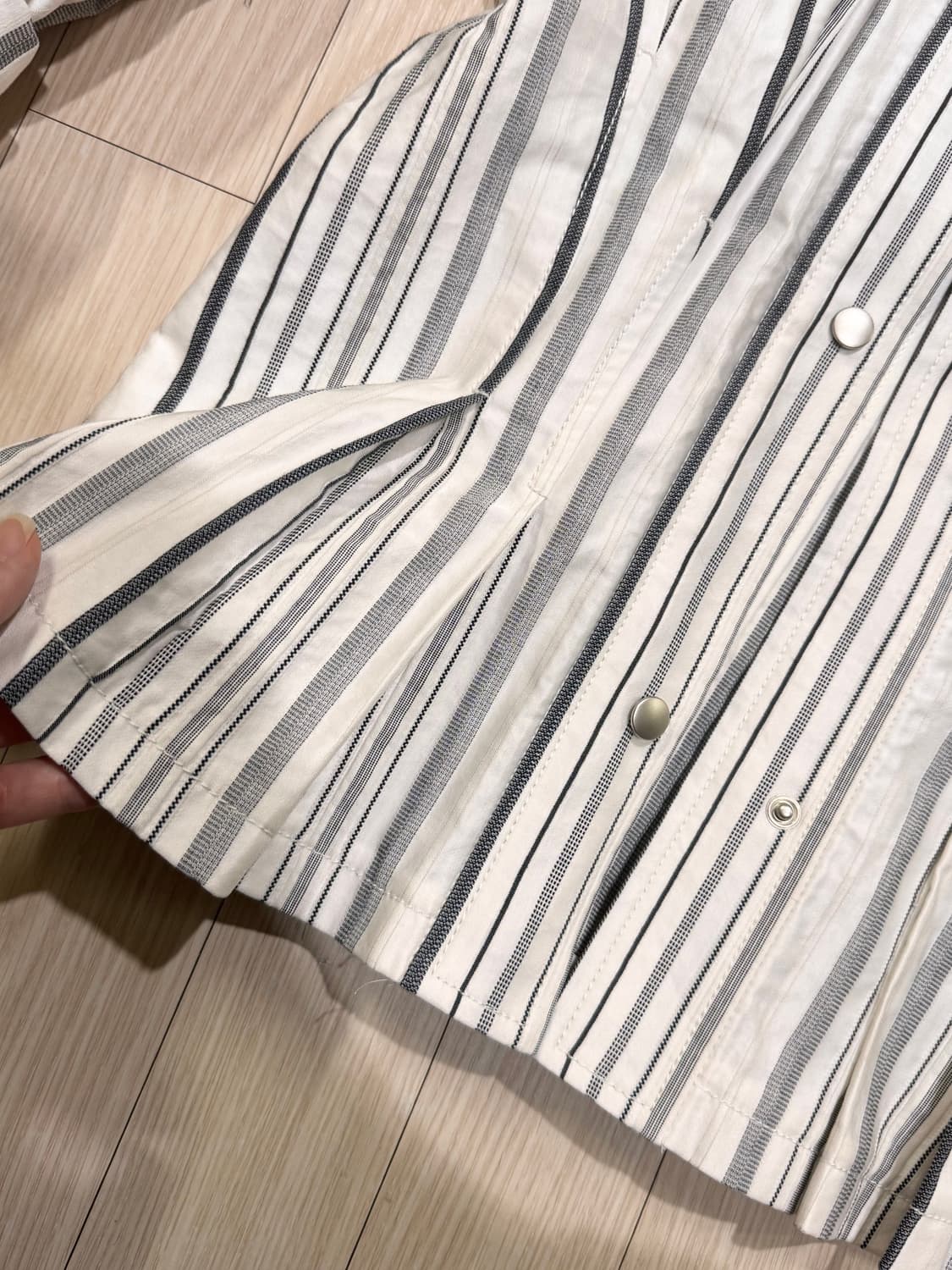 44 55 텍ㅇ 새상품 바네사브루노 정가44만 간절기 자켓 겸 셔츠 마쥬 상품이미지7