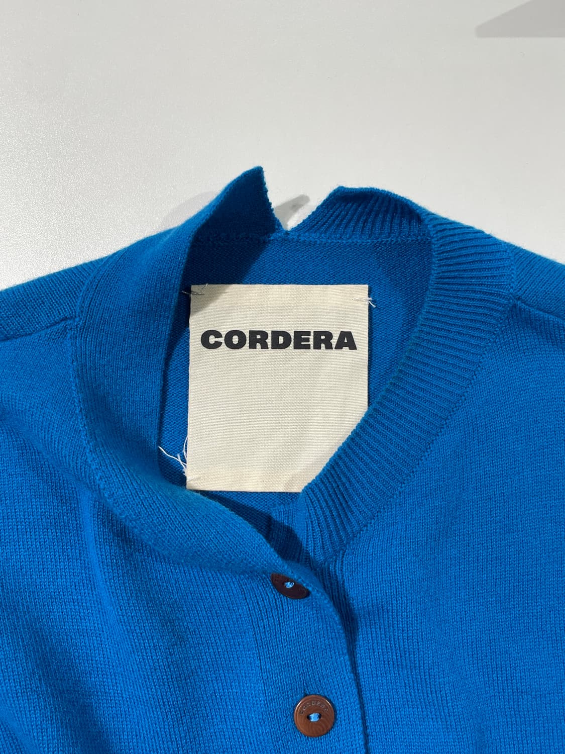 코데라 세룰레오 메리노 울 크롭 가디건 상품이미지7