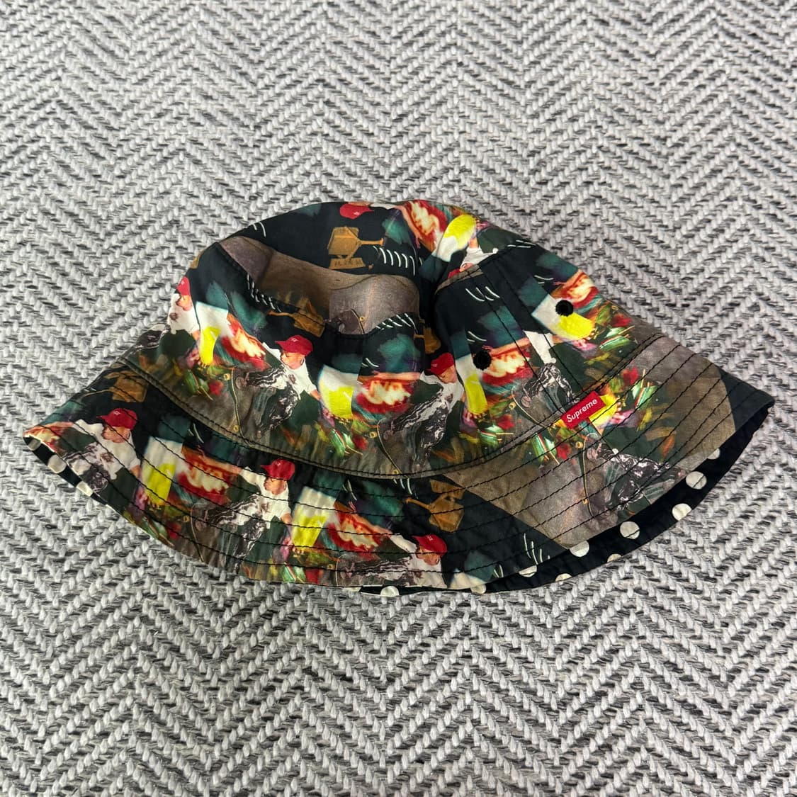 슈프림 X 꼼데 가르송 13SS 리버시블 버킷햇 상품이미지3