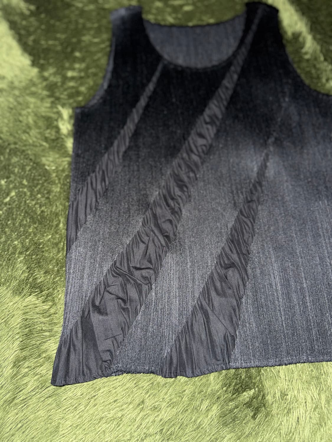 [3] Pleats Please 이세이미야케 플리츠플리즈 슬리브리스 상품이미지3