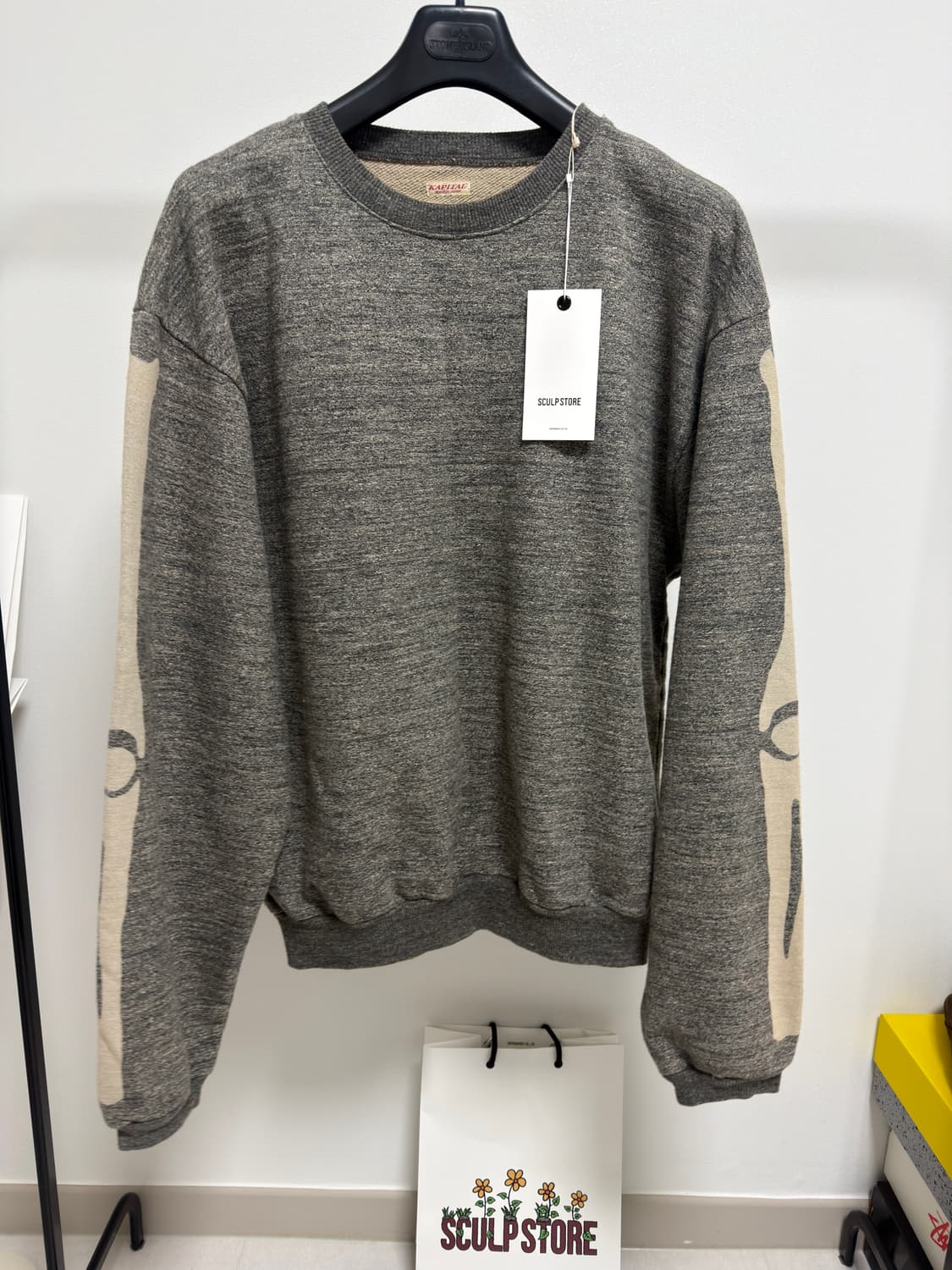 [새상품, 백화점판, 5사이즈] 캐피탈 빅 크루넥 헤더 본 스웻셔츠 상품이미지2