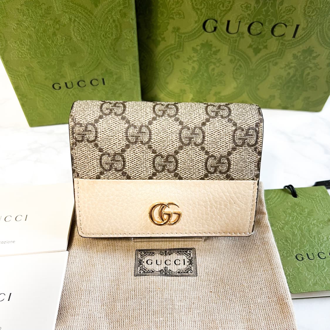 구찌 마몬트 수프림 카드지갑 화이트 상품이미지1