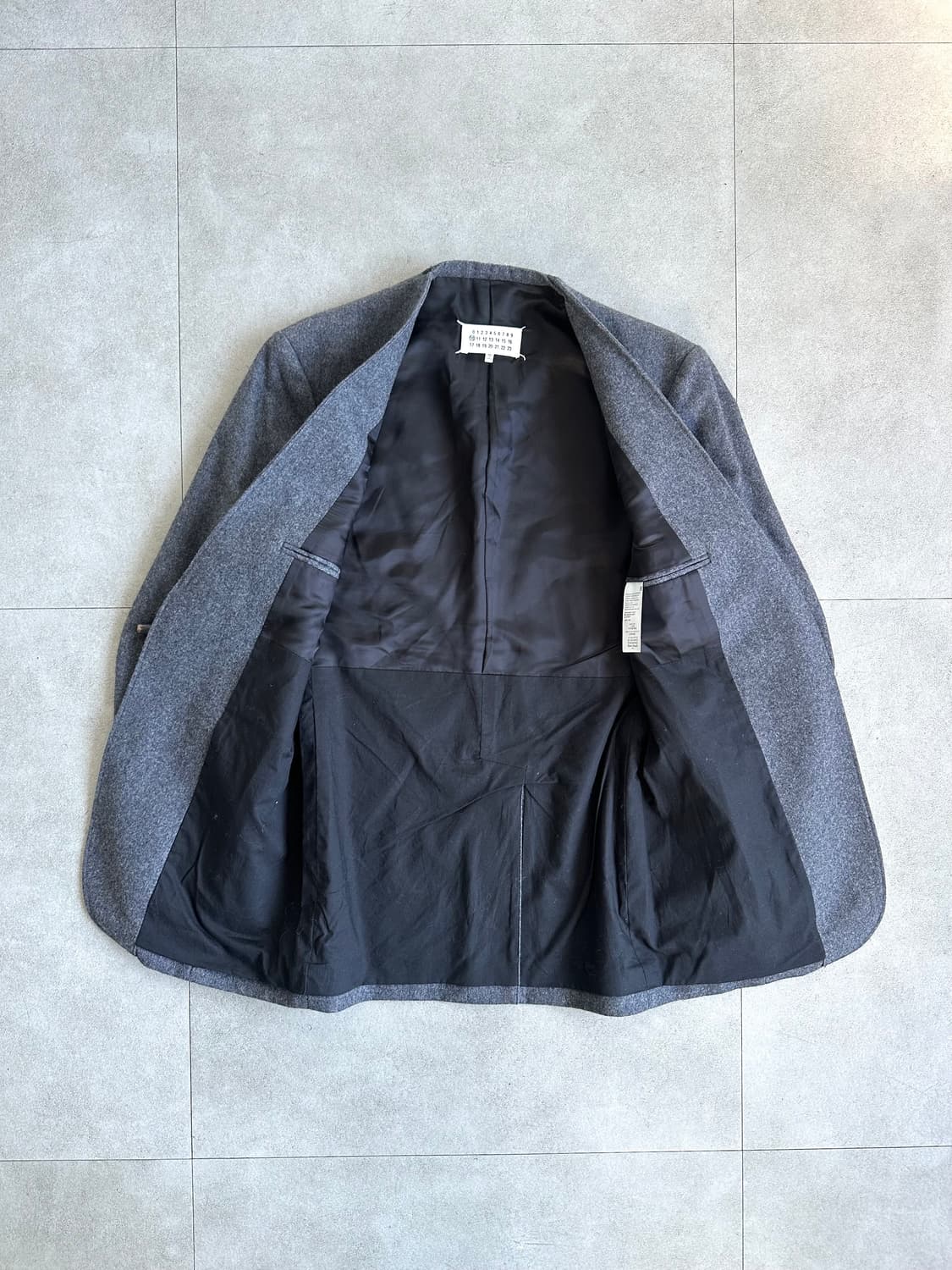 메종 마르지엘라 16fw 아카이브 카라리스 울 자켓 상품이미지7