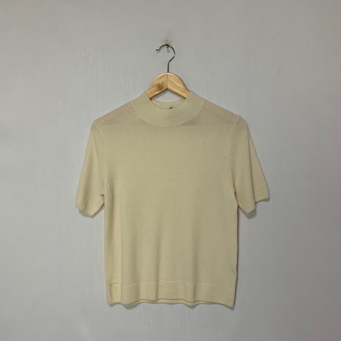 유니클로 캐시미어 100% 빈티지 아이보리 반팔 니트 여성 L 상품이미지1