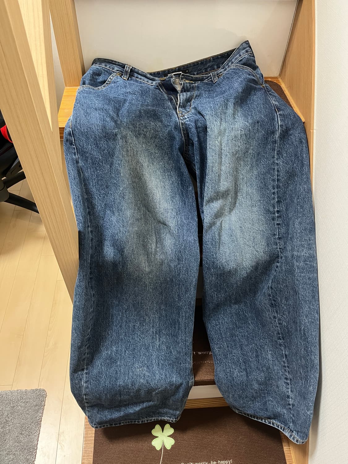 해칭룸 와이드 커브진 워시드블루 4 상품이미지2