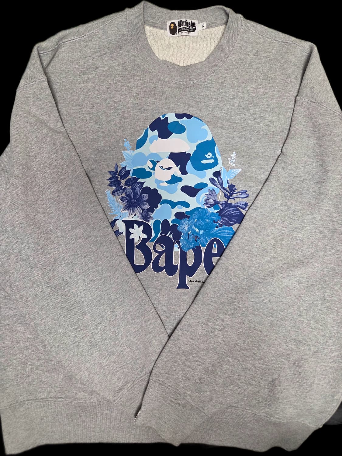 베이프 맨투맨 상품이미지1