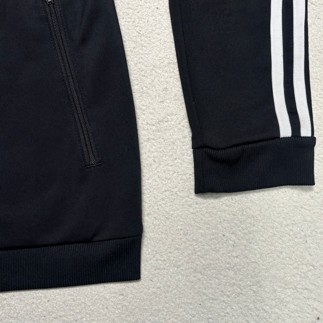 ADIDAS  클래식 트랙탑 블랙 M 상품이미지3