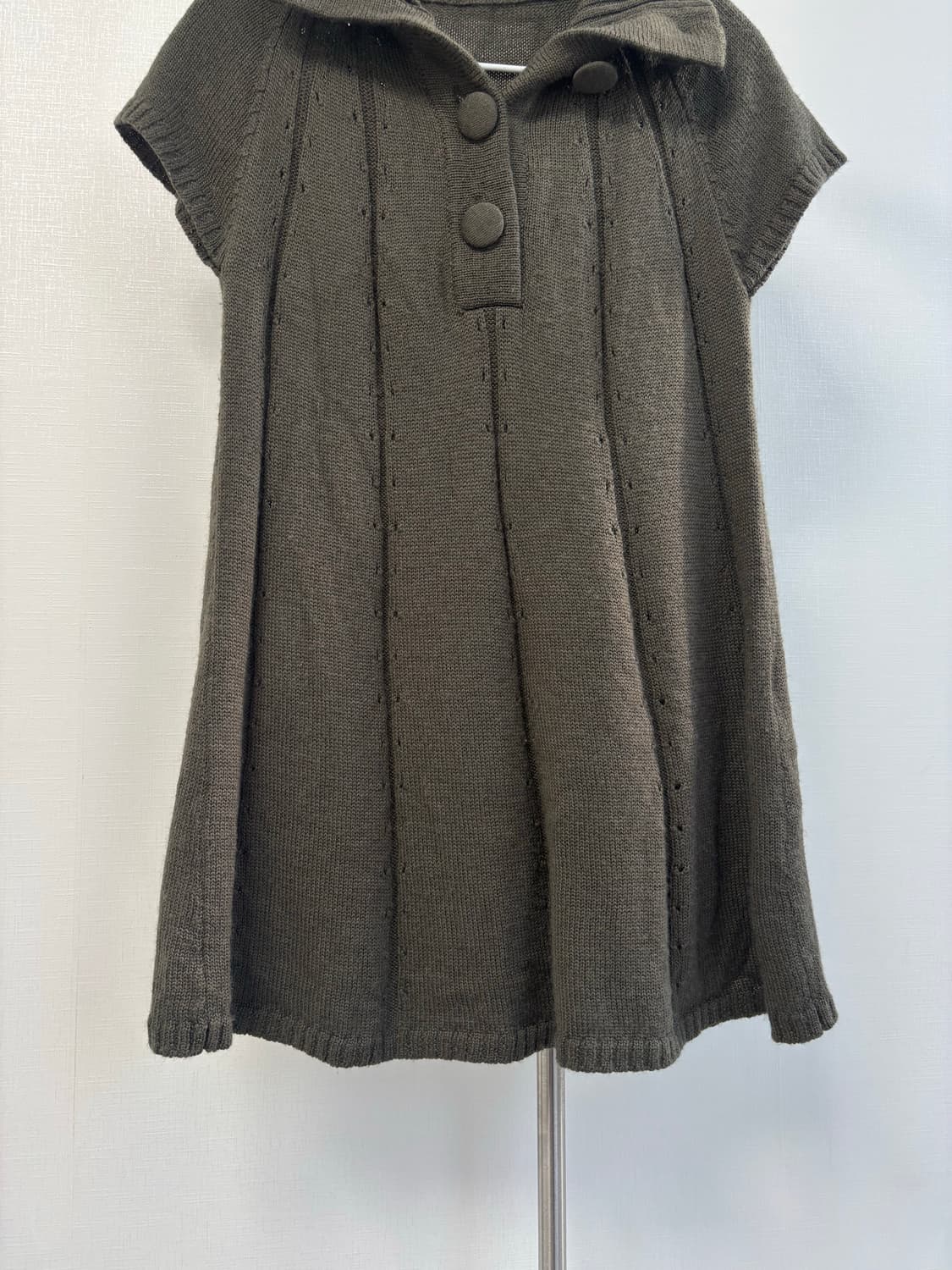 네코 다크 카키 반팔 레이어드 풀오버 상품이미지3