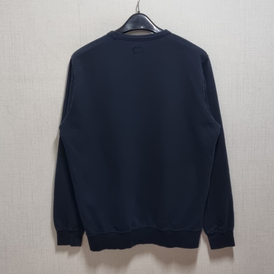 ( XL ) cp컴퍼니 블랙 맨투맨 상품이미지3