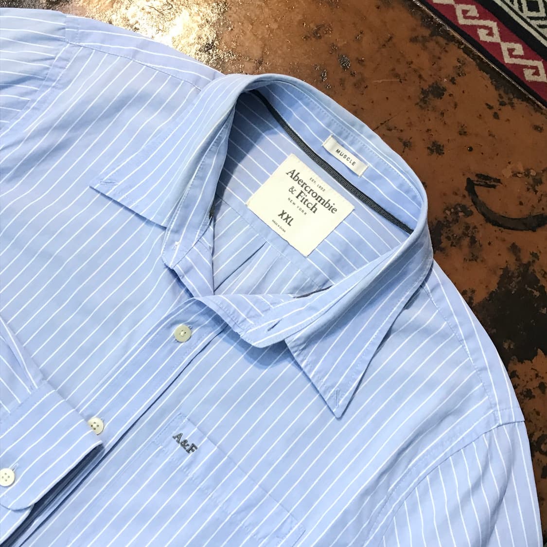 아베크롬비 소라 스트라이프 셔츠 남성 105 사이즈  상품이미지3