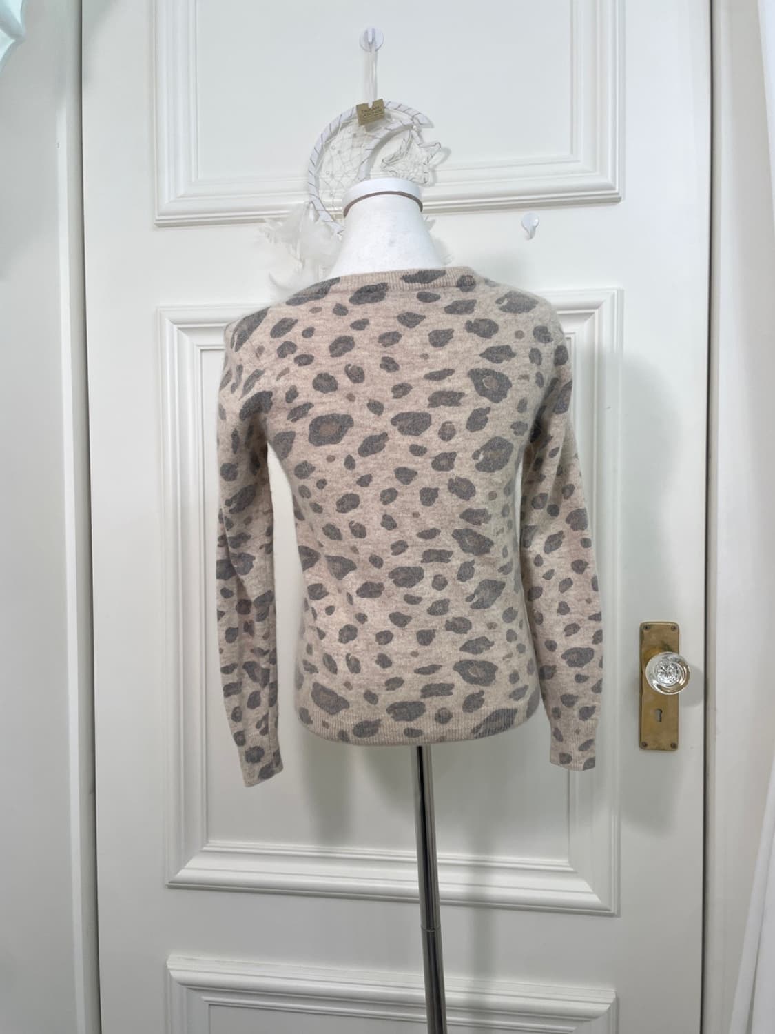 beigegray leopard slim wool angora cardi 상품이미지3