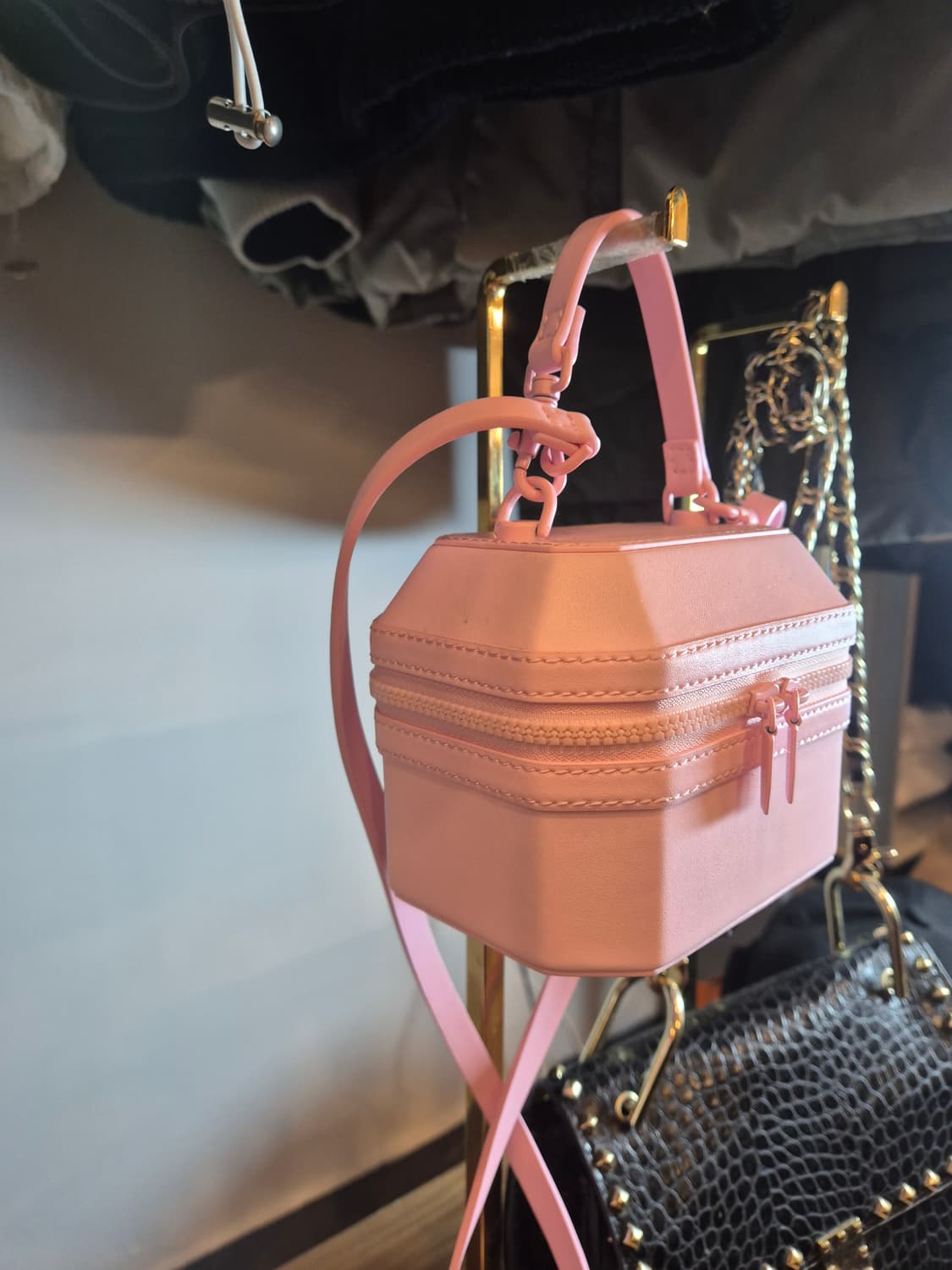 지오메트릭 박시 탑 핸들 백 - 라이트 핑크 상품이미지7