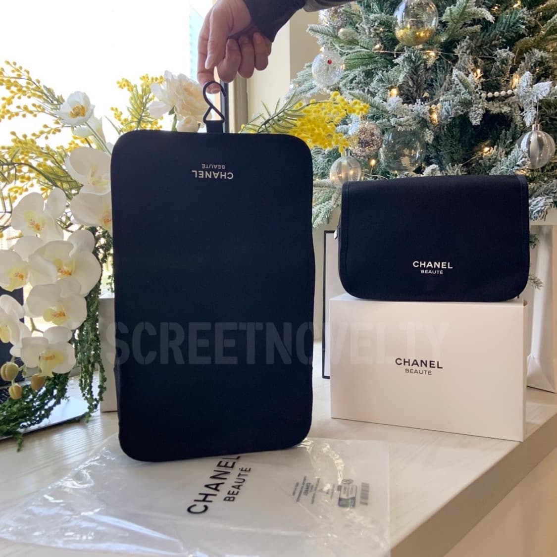 샤넬뷰티 블랙등급 여행용파우치, 고리형 파우치 블랙 상품이미지7