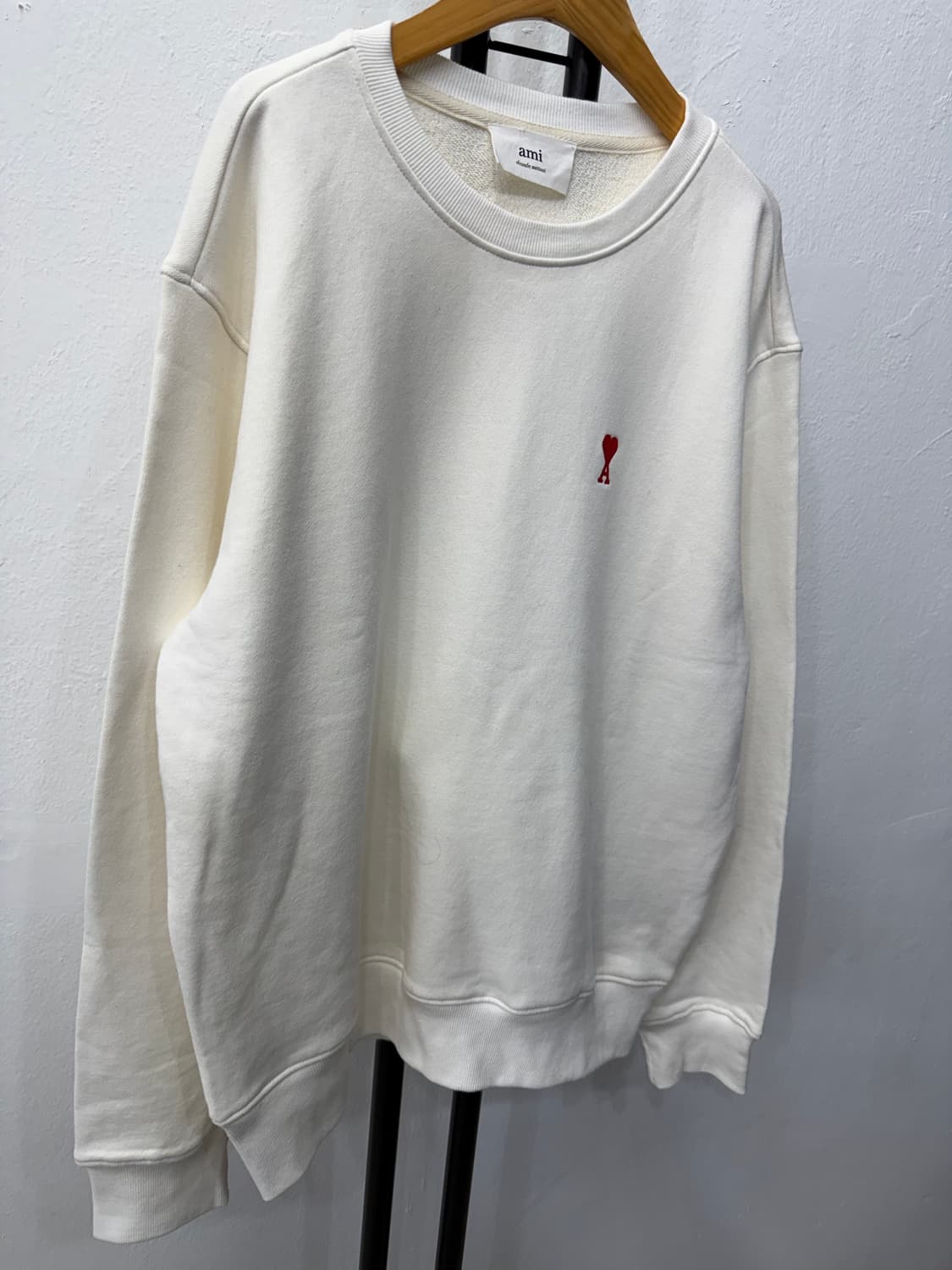 정품) 아미 신형 스몰 하트 로고 맨투맨 M  상품이미지2