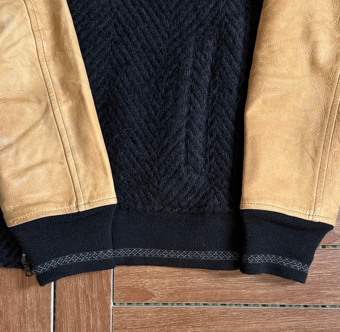 Shareef 울 소가죽 바시티 자켓 상품이미지4