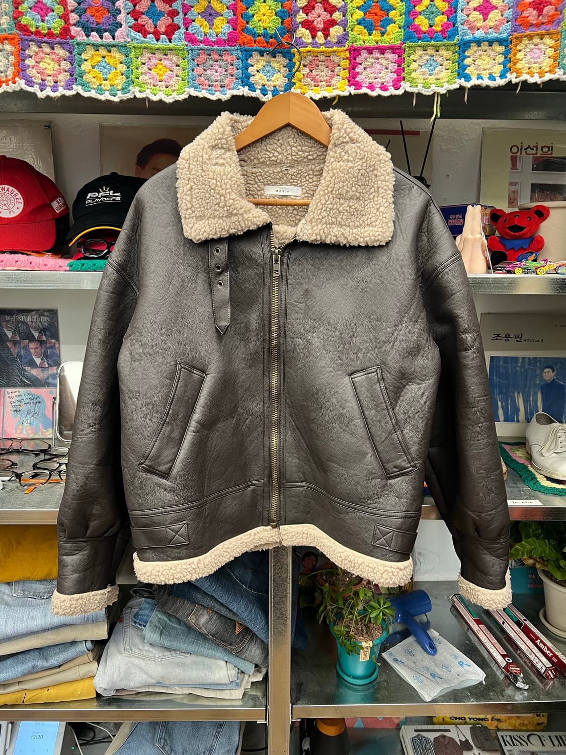  Million Vintage Shearling Aviator Jacke 상품이미지1