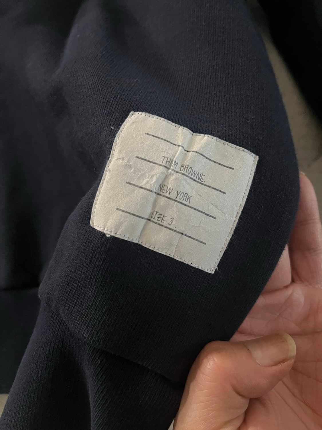 톰브라운 백 스프라이트맨투맨 3 상품이미지3