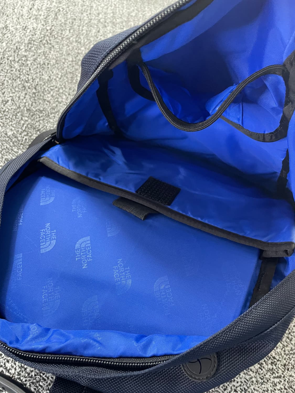 빈티지9. 노스페이스 커뮤터 백팩 COMMUTER 책가방  상품이미지3