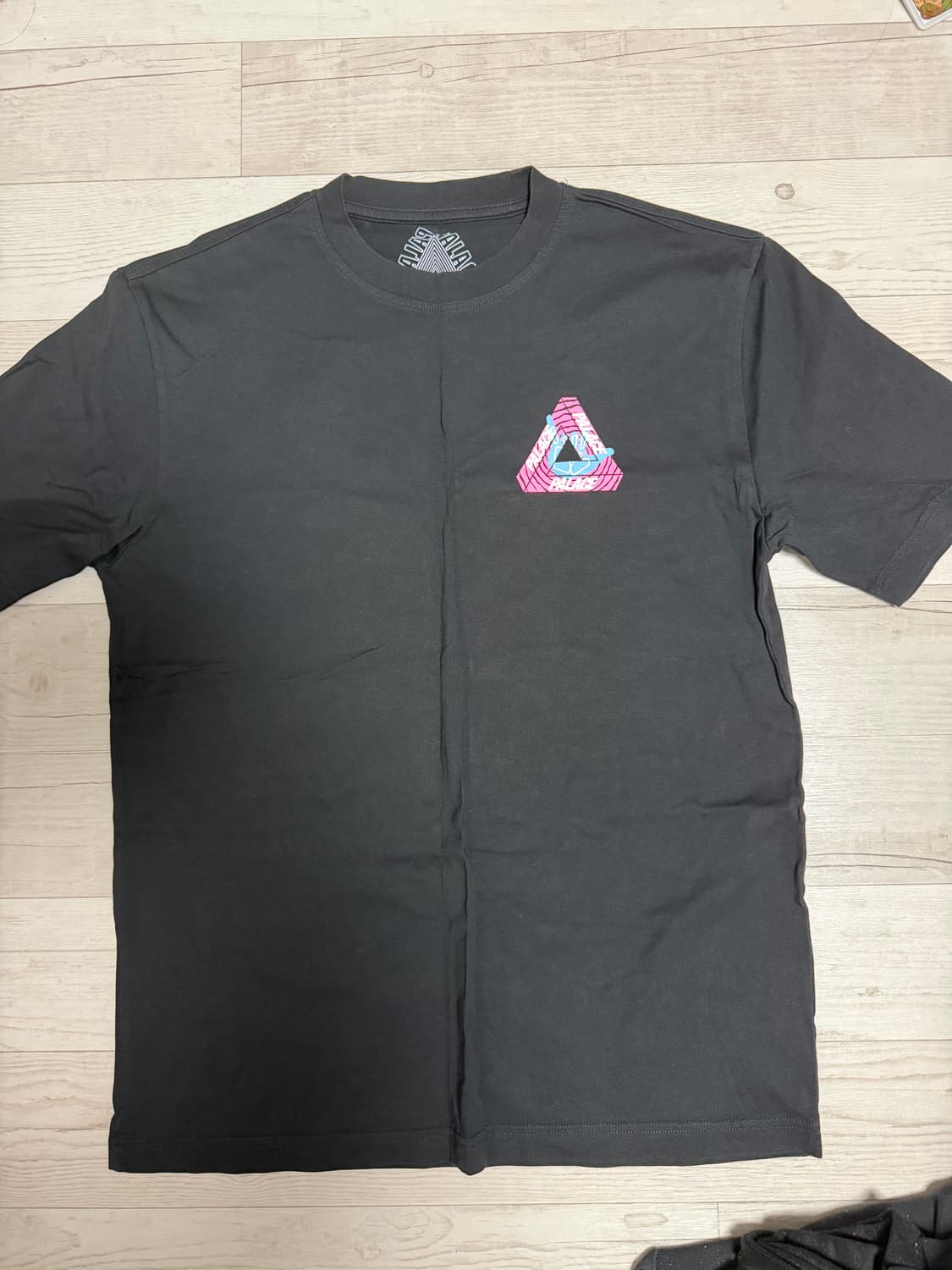 팔라스 반팔 상품이미지1