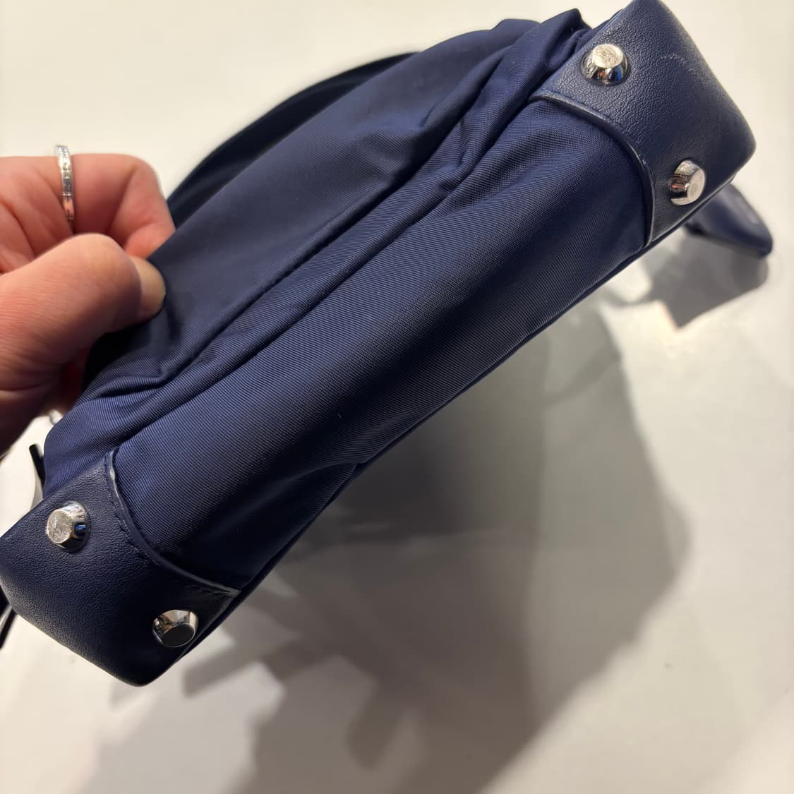 TUMI 투미 보야져 트로이 네이비 크로스백 상품이미지5