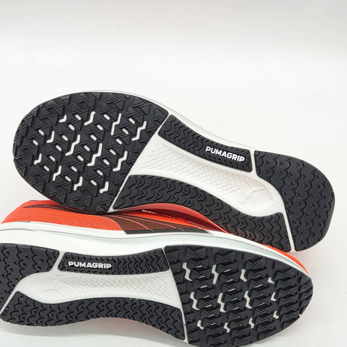 푸마 벨로시티 나이트로 라바 블라스트 (255) 상품이미지3