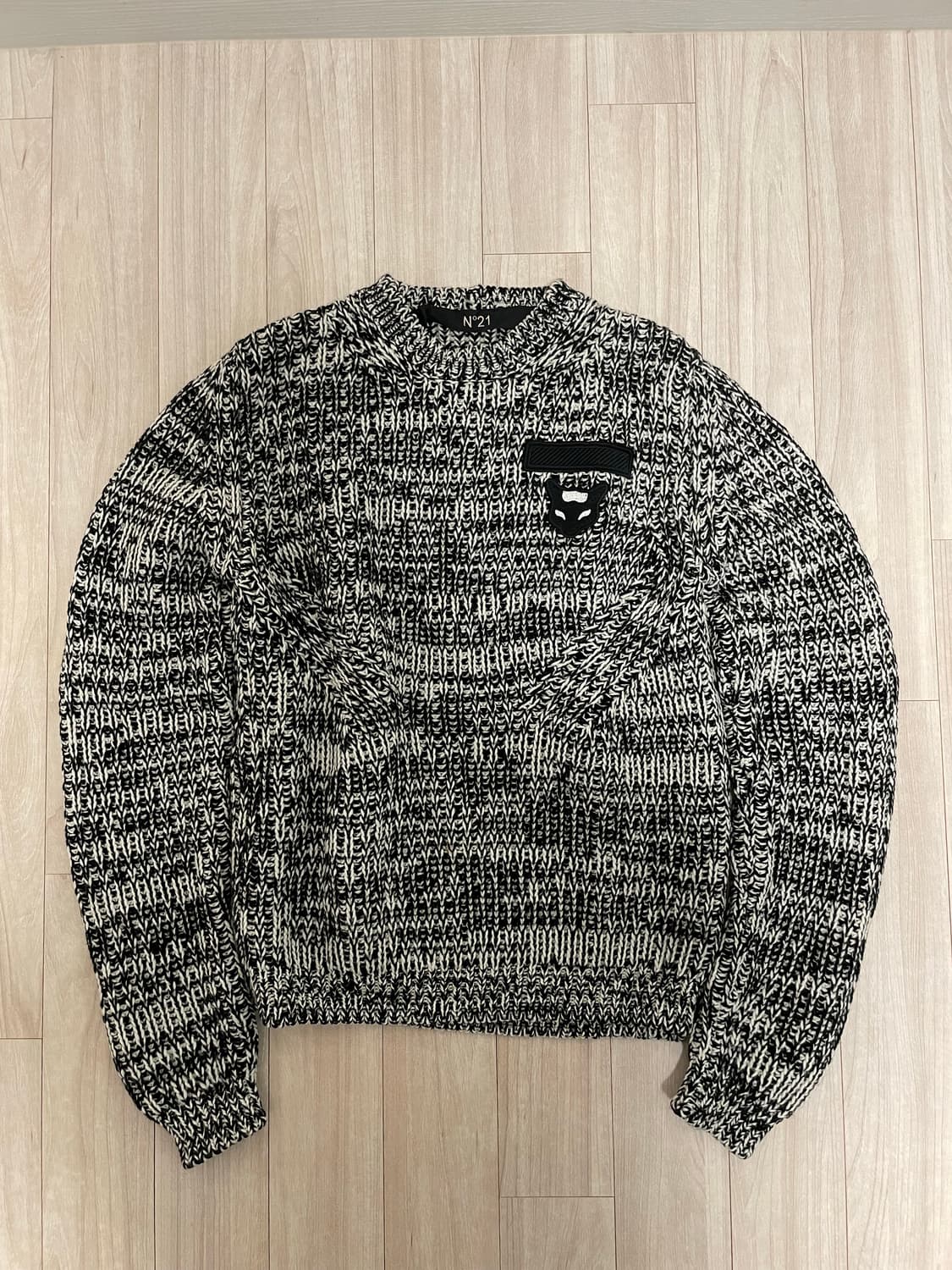 N21 스웨터 상품이미지1