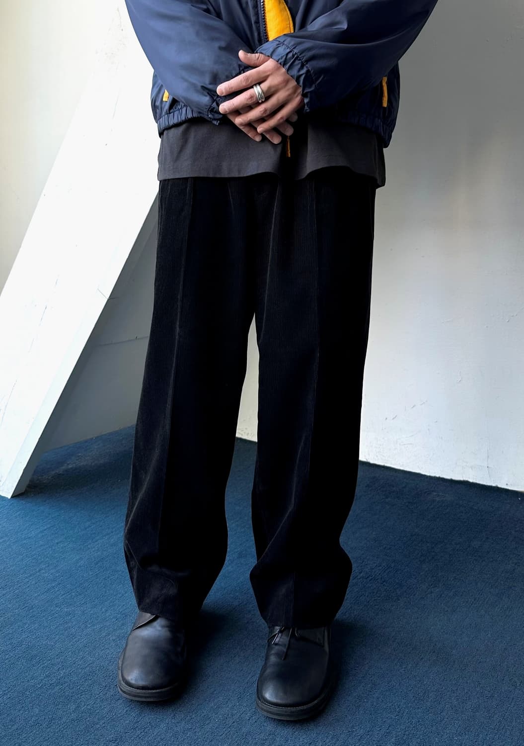 Cord design 2 tuck wide pants 상품이미지8