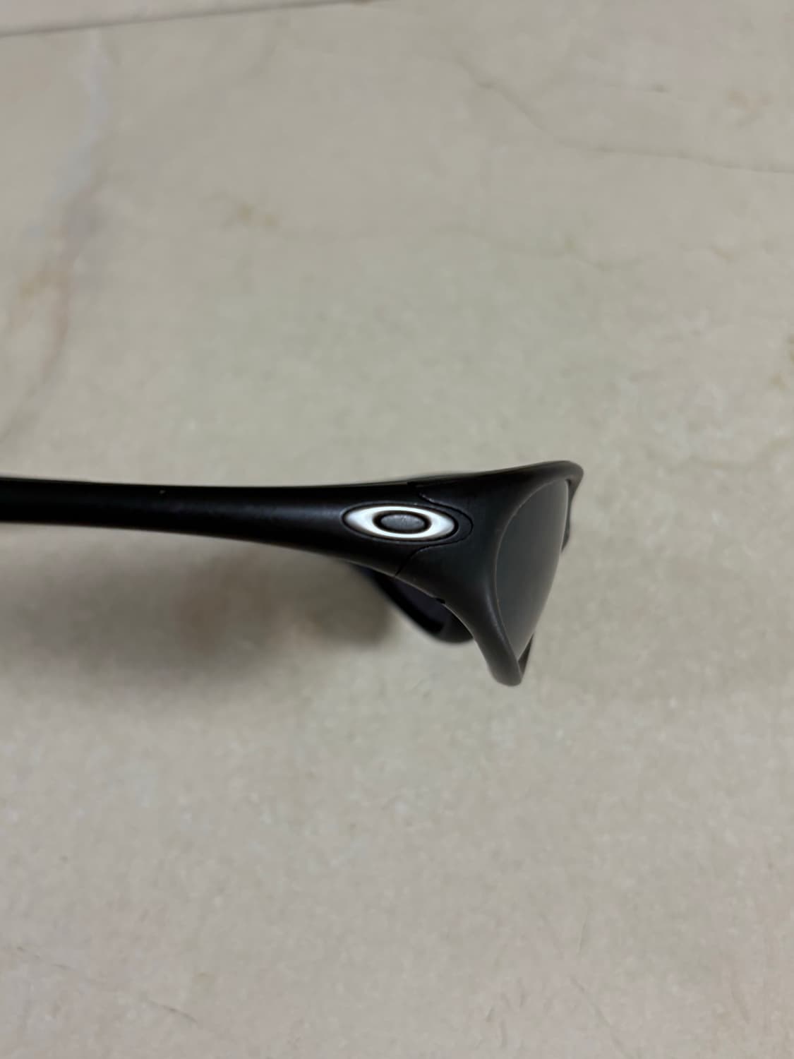 Oakley Minute 1.0 Made in USA black 상품이미지2