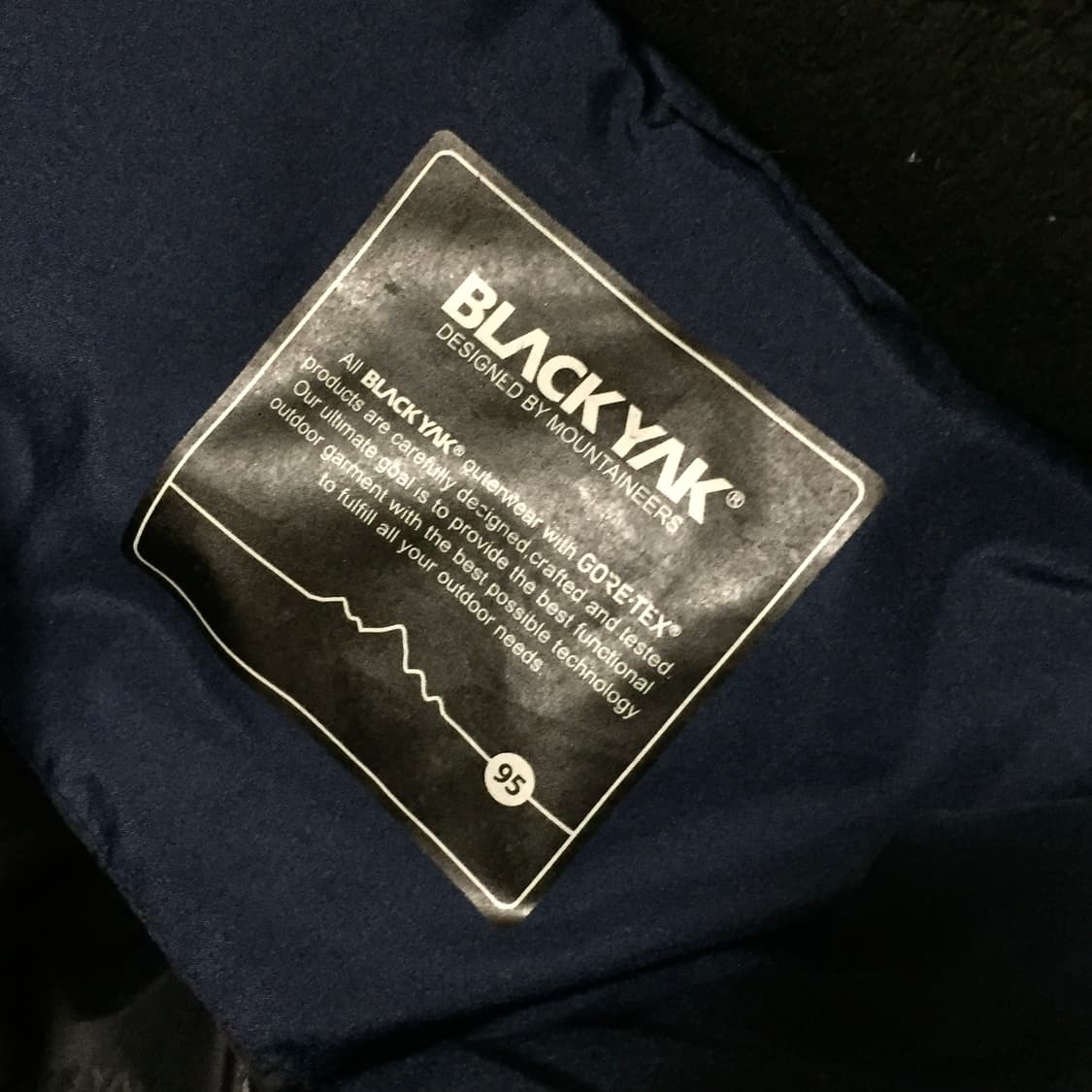 BLACK YAK GORE-TEX 블랙야크 고어텍스 덕다운 네이비 패딩  상품이미지5