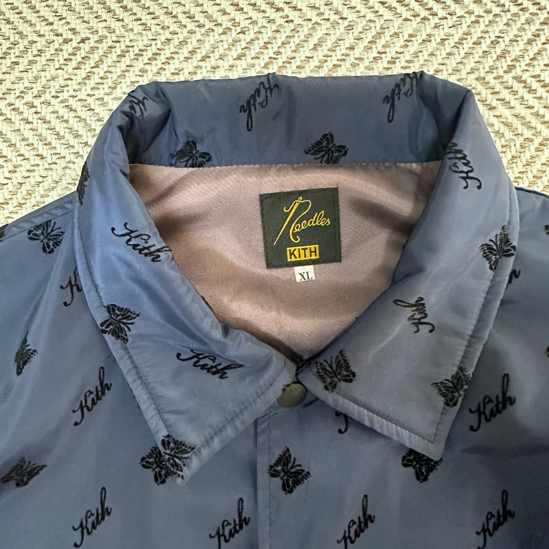 KITH X NEEDLES japan made coach jacket 상품이미지3