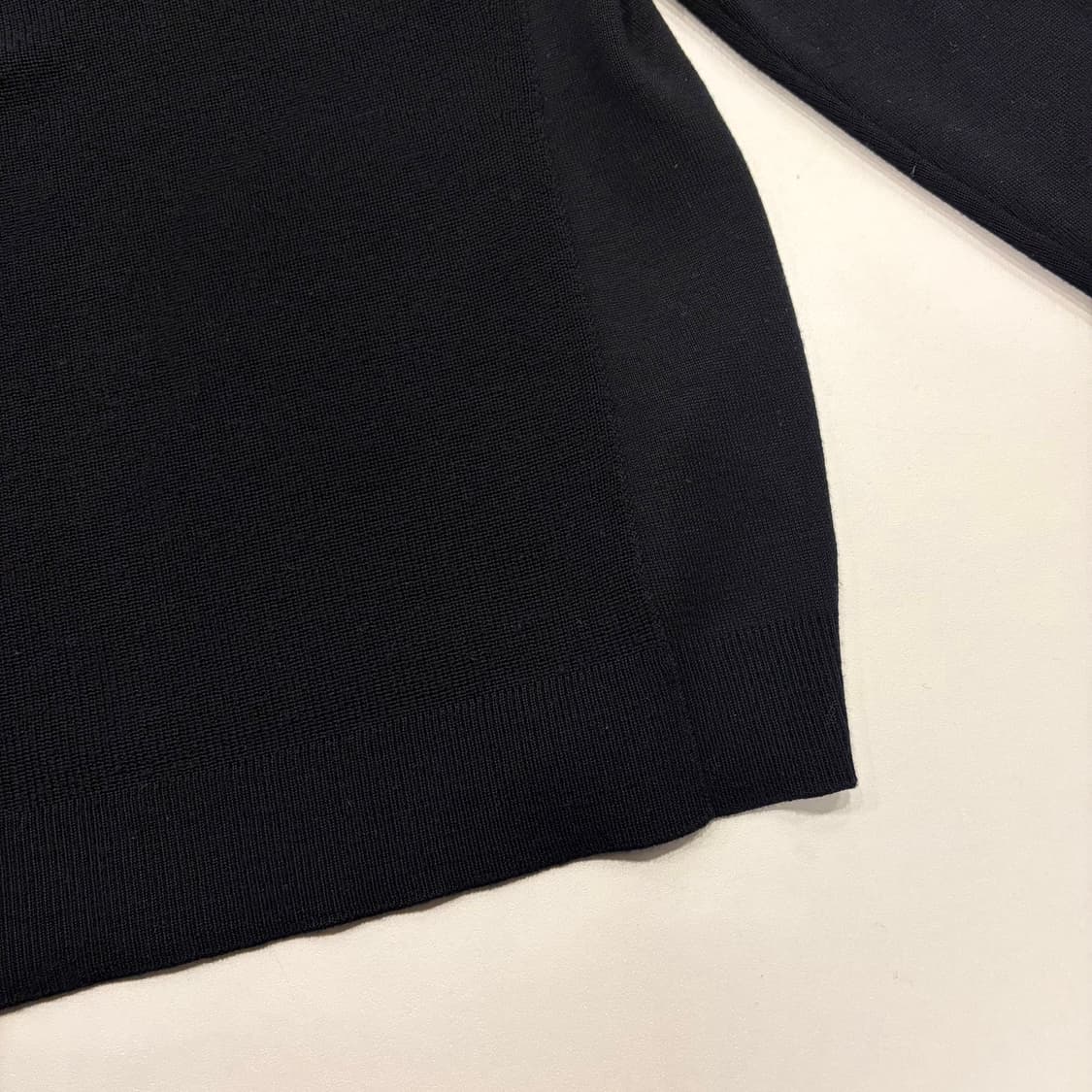 [38] 우영미 울 블랙 골지 니트 스웨터 B339 상품이미지6