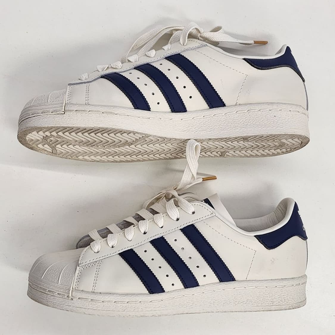 ADIDAS 슈퍼스타82 크림x네이비 260 상품이미지2