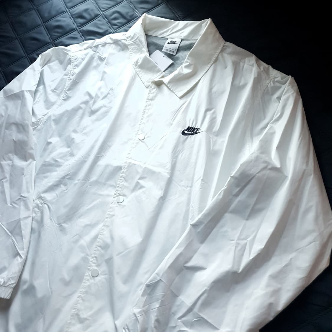 새제품XL 나이키 클럽 코치 바람막이 자켓 화이트 세일 상품이미지4