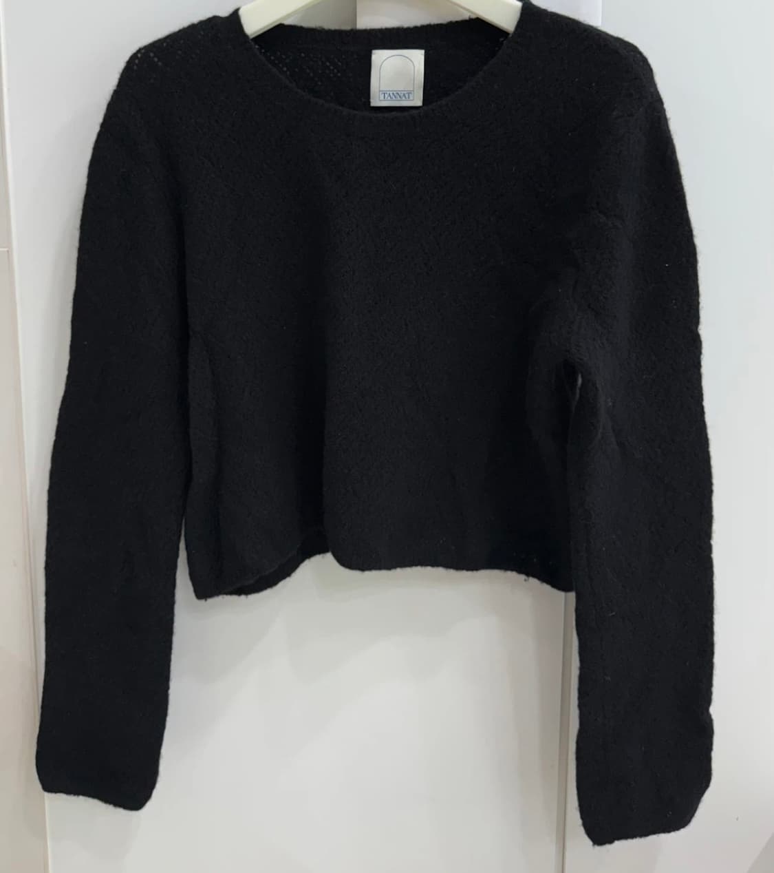 타낫 크롭 블랙 니트 상품이미지5