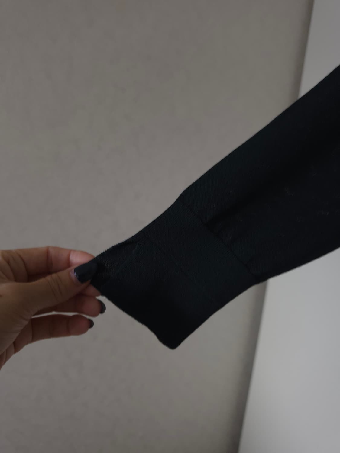 TIME 타임 블랙 카라넥 니트 상품이미지4