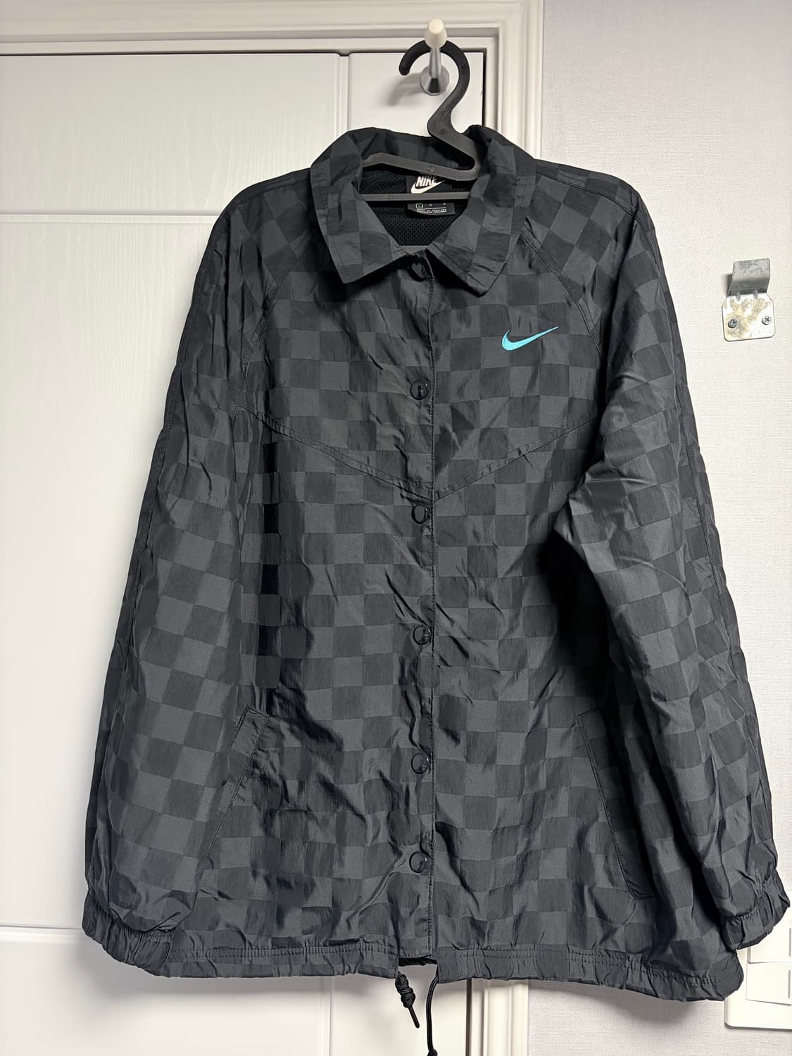 나이키 체커 바람막이  L 상품이미지1