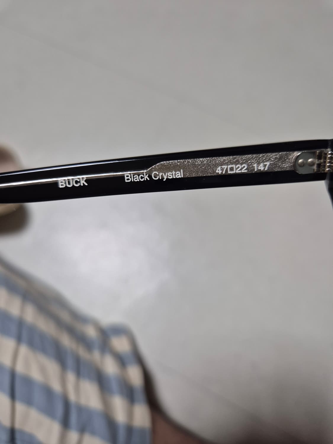 언커먼아이웨어 벅 홍태준 안경 상품이미지3