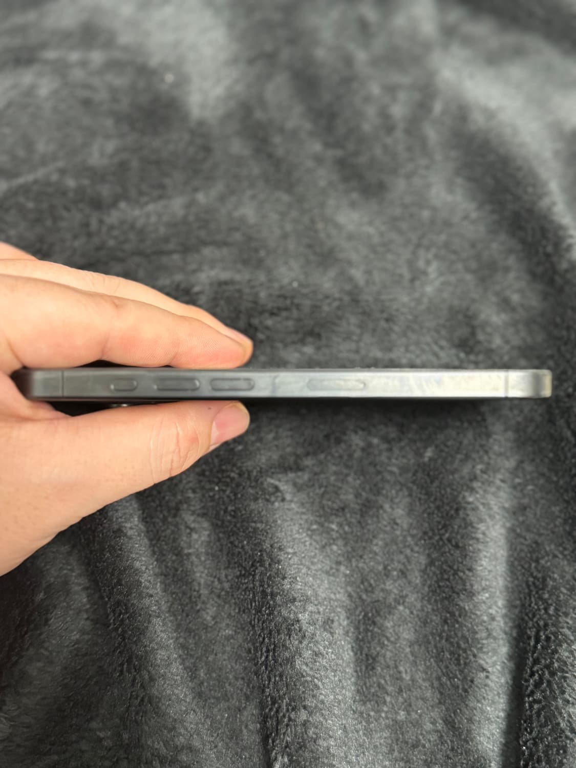 아이폰15프로 티타늄블랙 SSS급 기기 스위치2 교환도 가능 상품이미지4