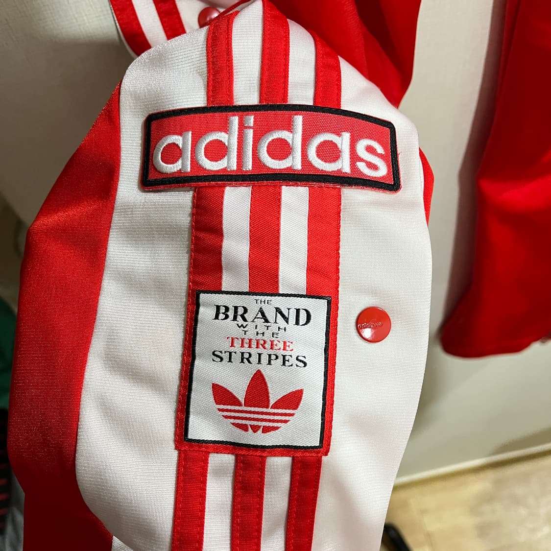 (2XS) 아디다스 오리지널 아디브레이크 팬츠 레드 상품이미지3