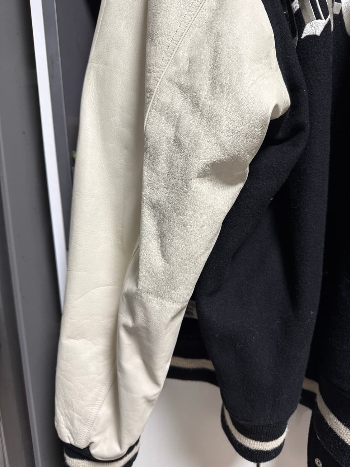 와코마리아 바시티자켓 xl팝니다 상품이미지8