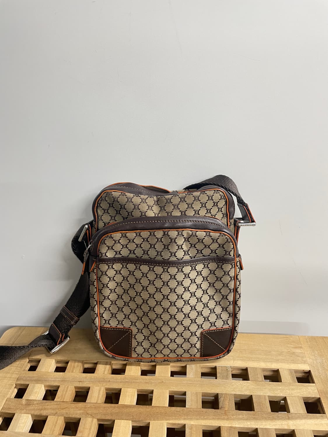 셀린느 크로스백(남여공용) 상품이미지2