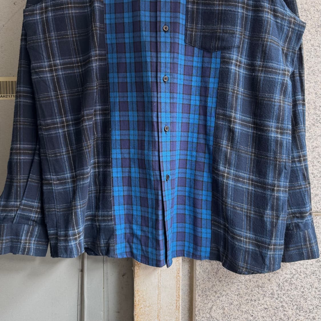 인사일런스 언밸런스 체크 셔츠 상품이미지4